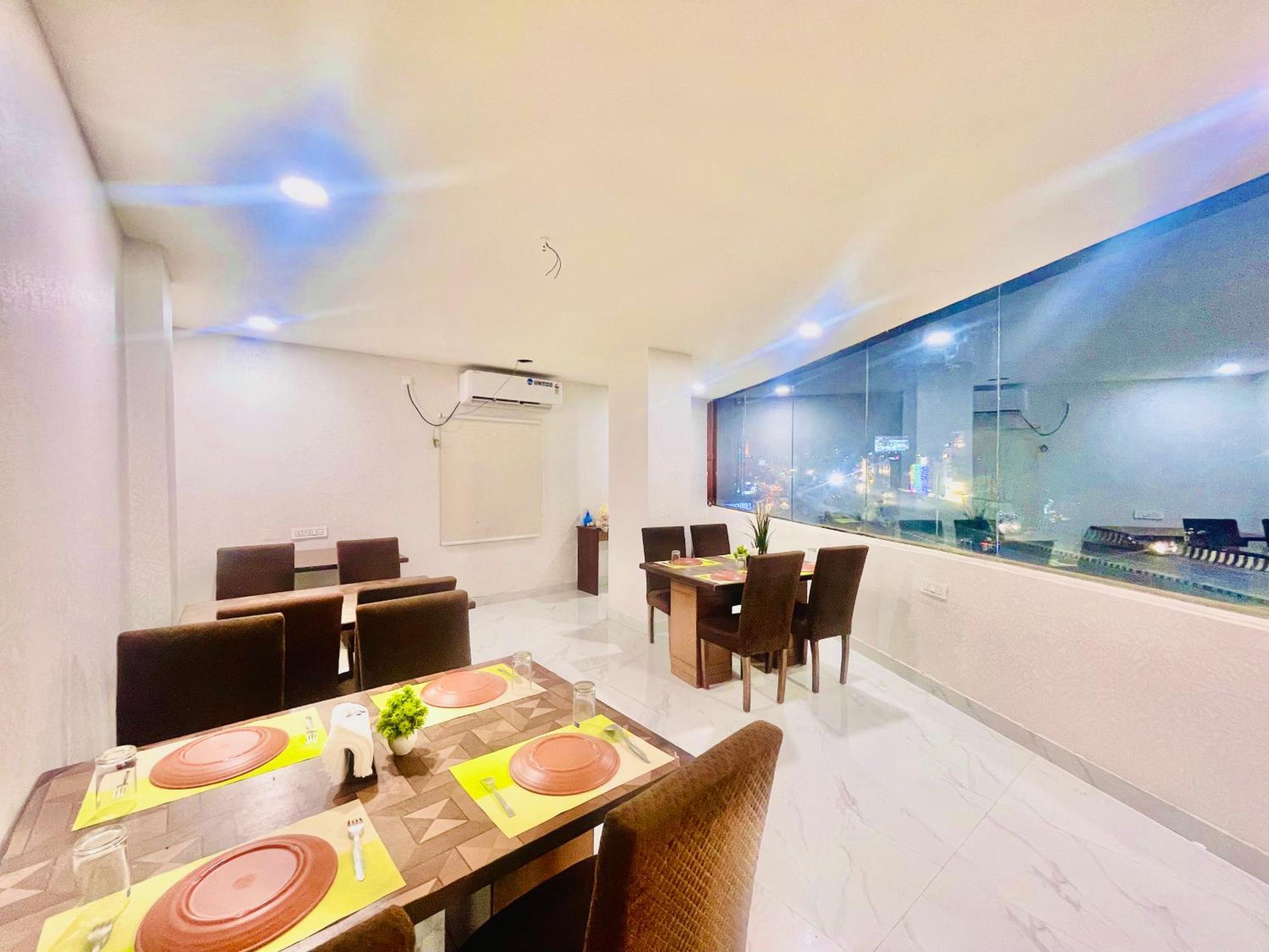 Hotel Eagle Grand Shamshabad Exterior foto