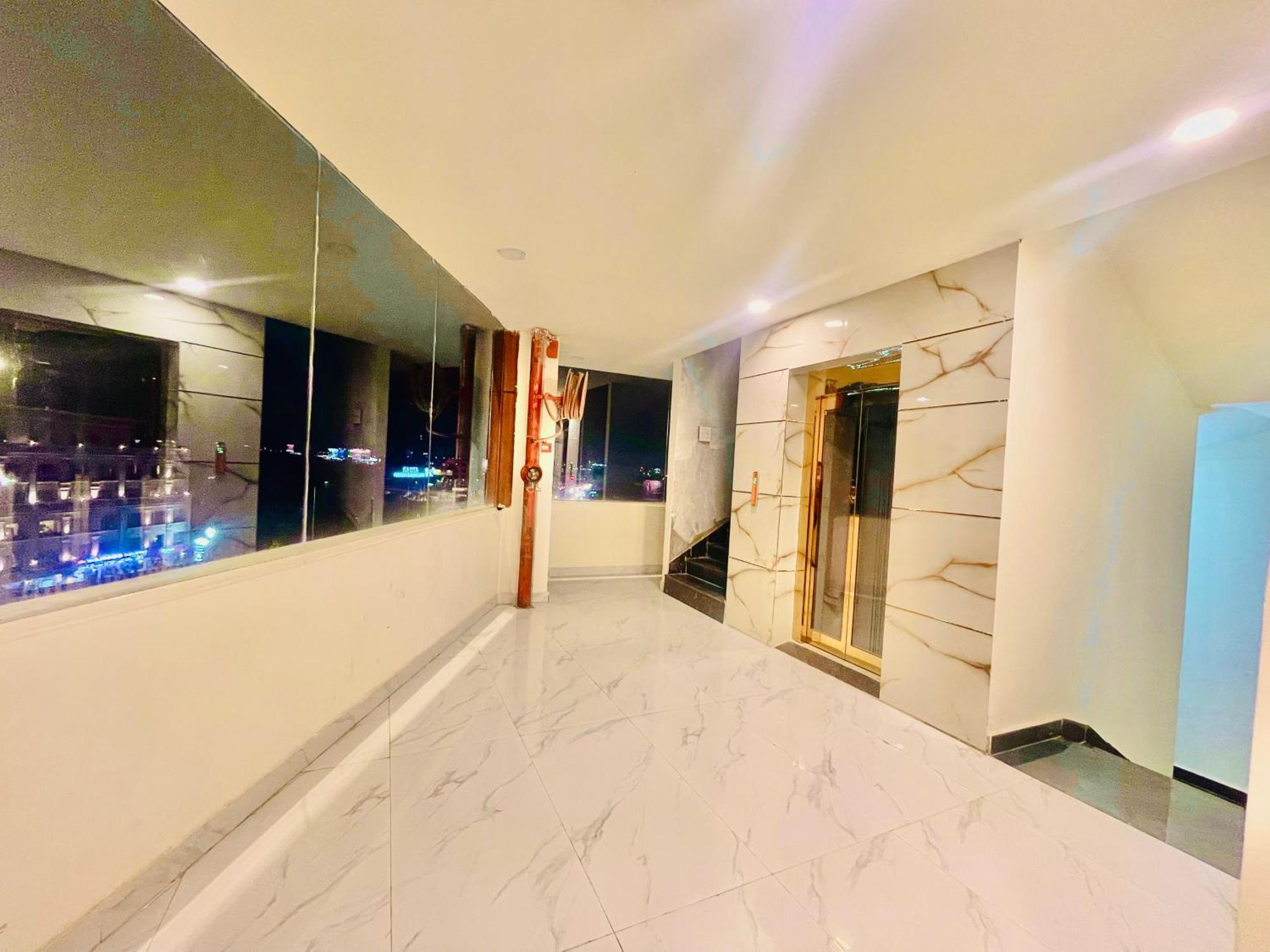 Hotel Eagle Grand Shamshabad Exterior foto
